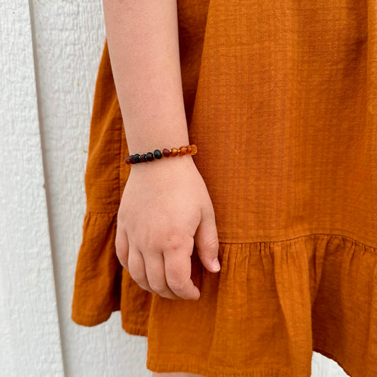 Ombre Raw Amber Child Bracelet